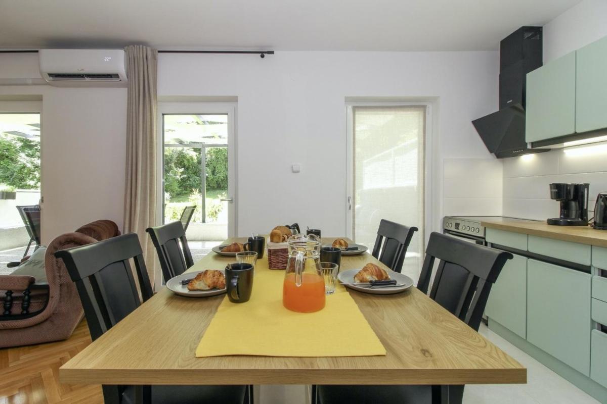 Roana In Porec - Istrien מראה חיצוני תמונה